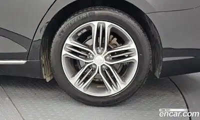 Hyundai Grandeur 2017 2.4 автомат (гидро), миниатюра 7
