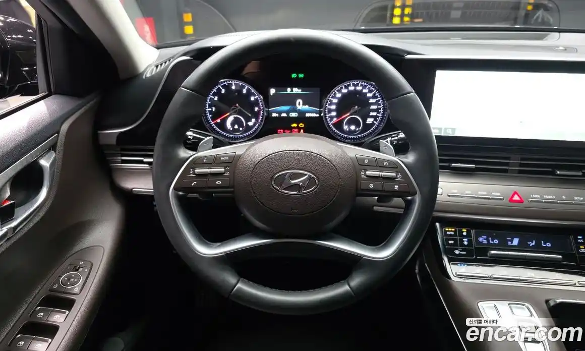 Hyundai Grandeur 2022 2.5 автомат (гидро), фото 19