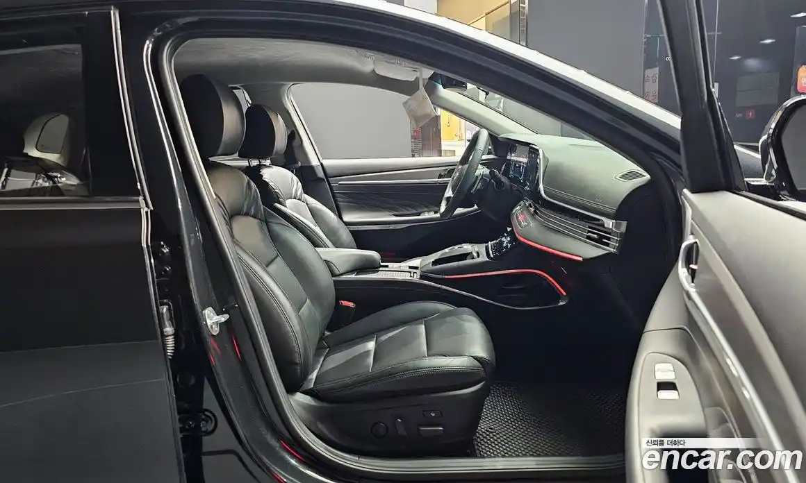 Hyundai Grandeur 2021 3.3 автомат (гидро), фото 11