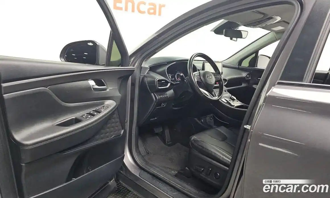 Hyundai Santa Fe 2022 2.2 автомат (гидро), фото 13