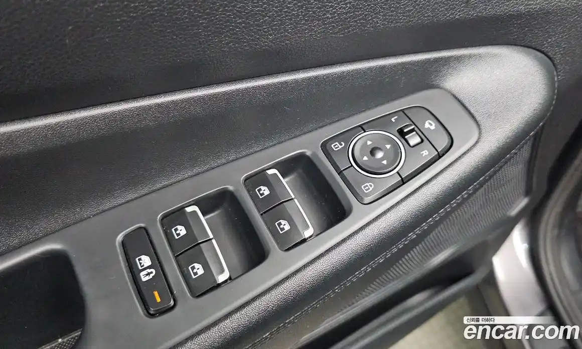 Hyundai Santa Fe 2022 2.2 автомат (гидро), фото 19