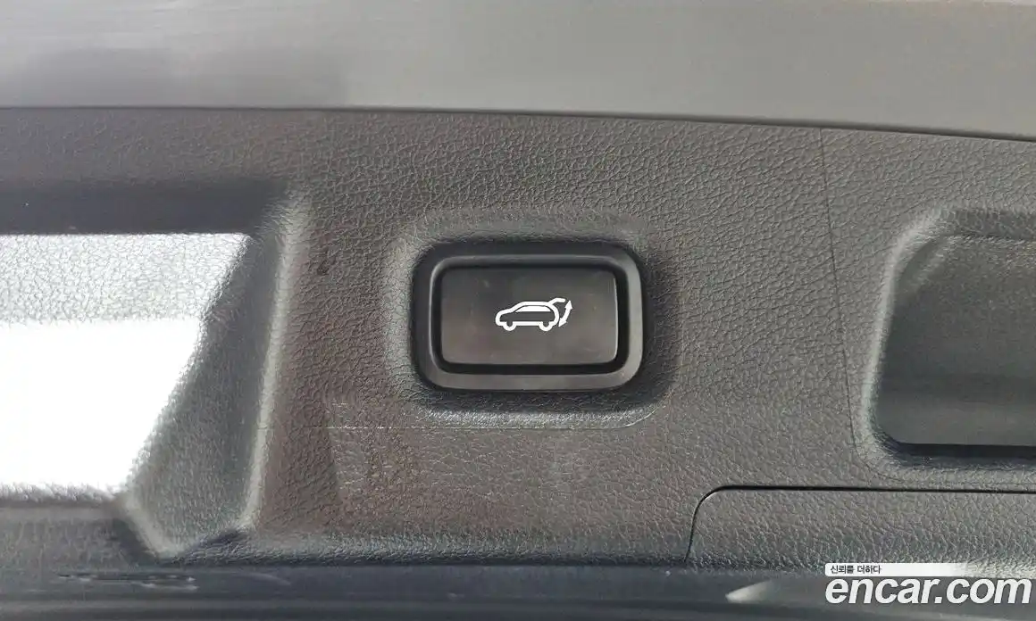 Hyundai Santa Fe 2022 2.2 автомат (гидро), фото 27