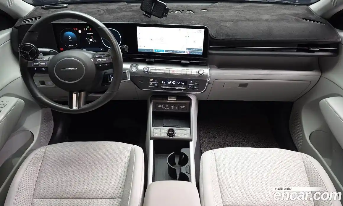 Hyundai Kona 2023 1.6 автомат (гидро), фото 10
