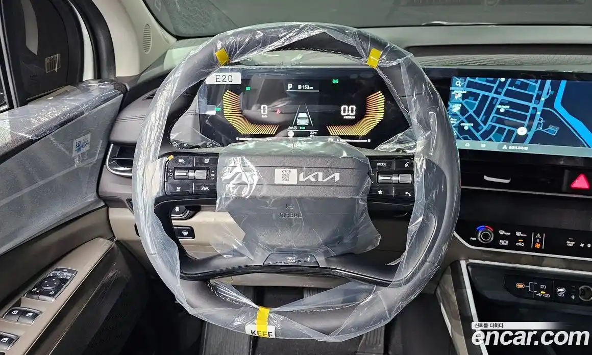 Kia Carnival 2026 1.6 автомат (гидро), фото 12
