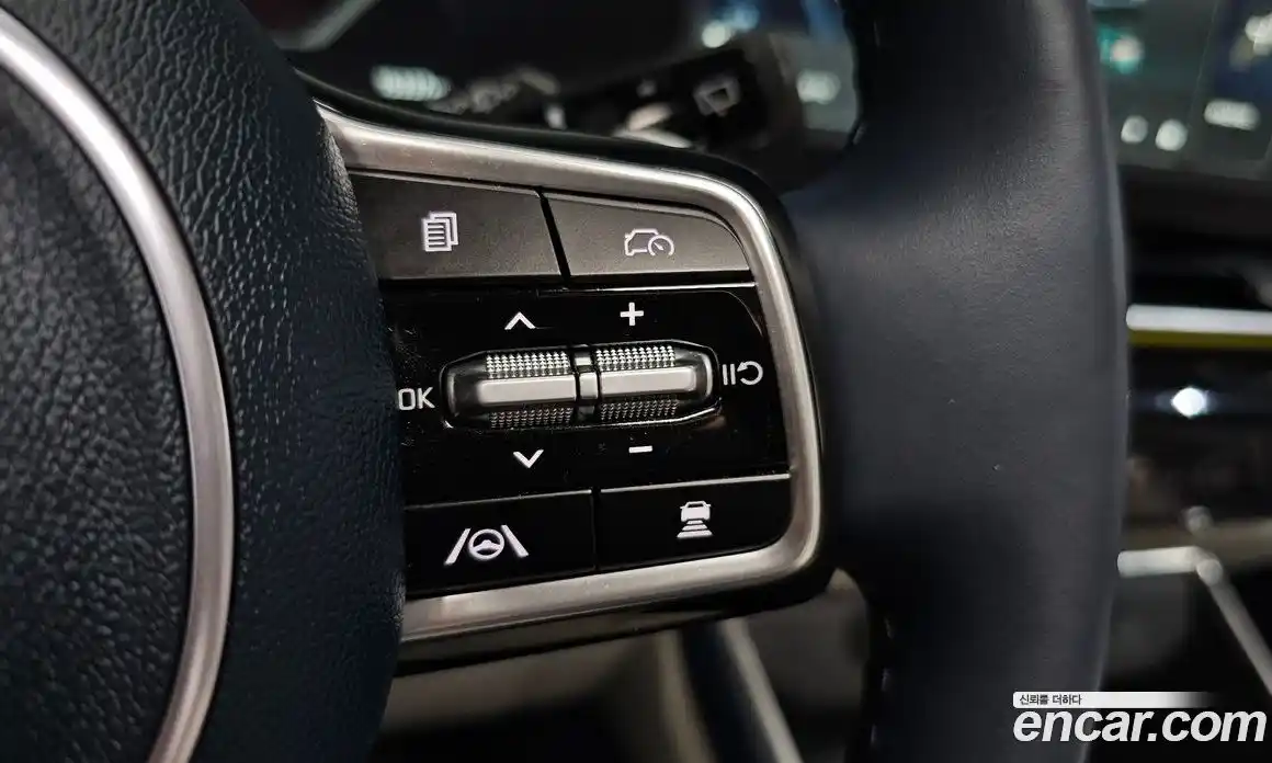 Kia Carnival 2024 1.6 автомат (гидро), фото 31