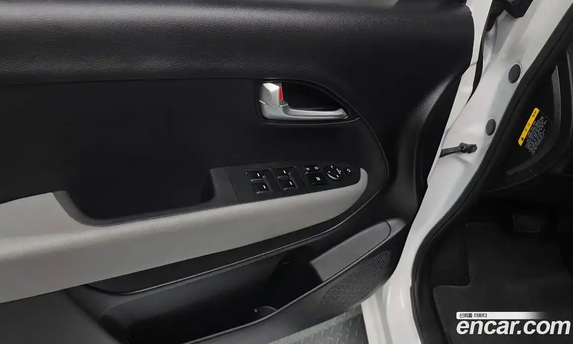 Kia Ray 2023 0.1 автомат (гидро), фото 28