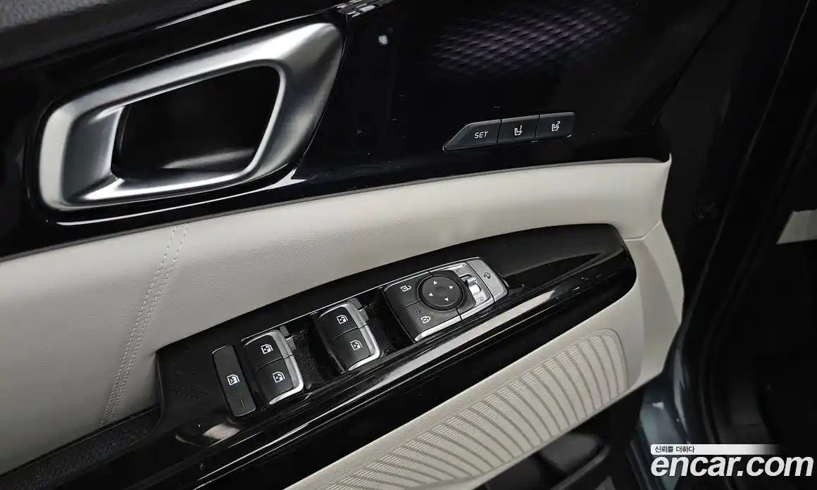 Kia Carnival 2021 2.2 автомат (гидро), фото 17