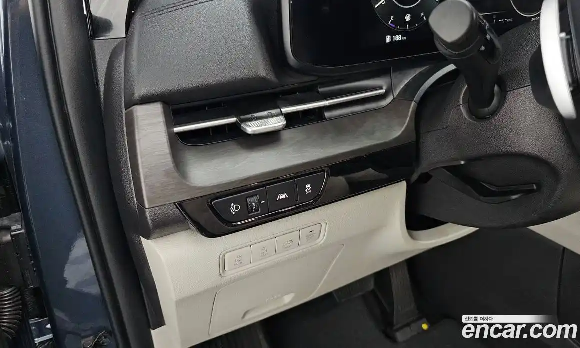 Kia Carnival 2021 2.2 автомат (гидро), фото 18