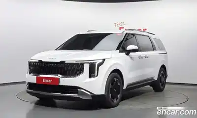 Kia Carnival, 2024, 30 444 км