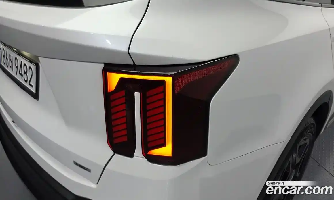 Kia Sorento 2024 1.6 автомат (гидро), фото 9