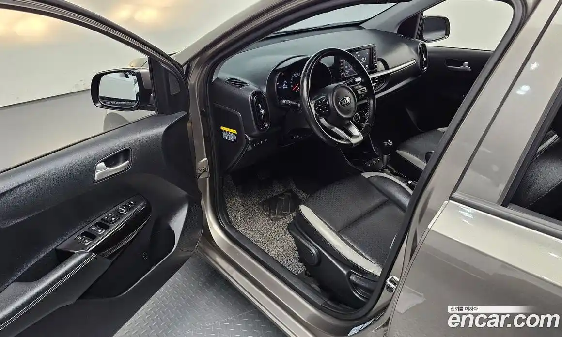 Kia Morning 2019 1.0 автомат (гидро), фото 10