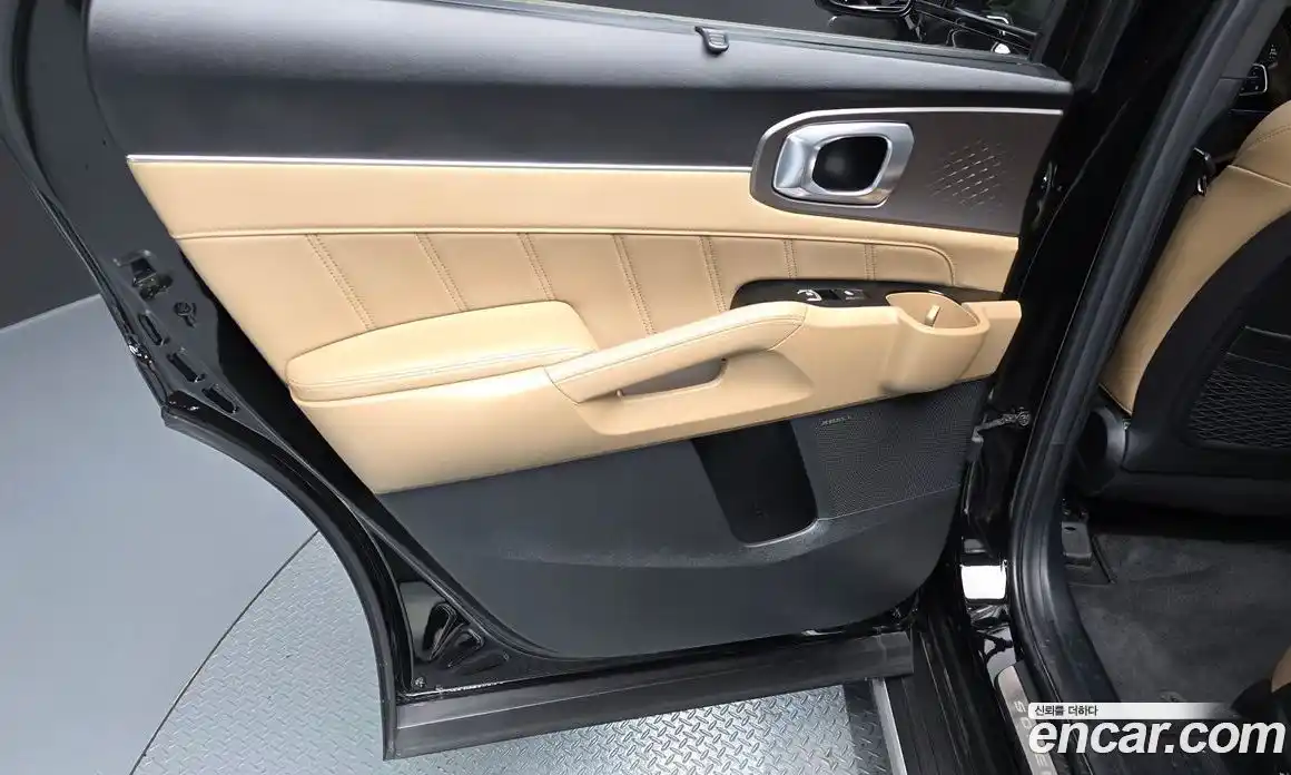 Kia Sorento 2024 2.5 автомат (гидро), фото 15