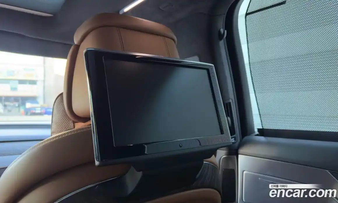 Audi A8 2015 4.1 автомат (гидро), фото 19