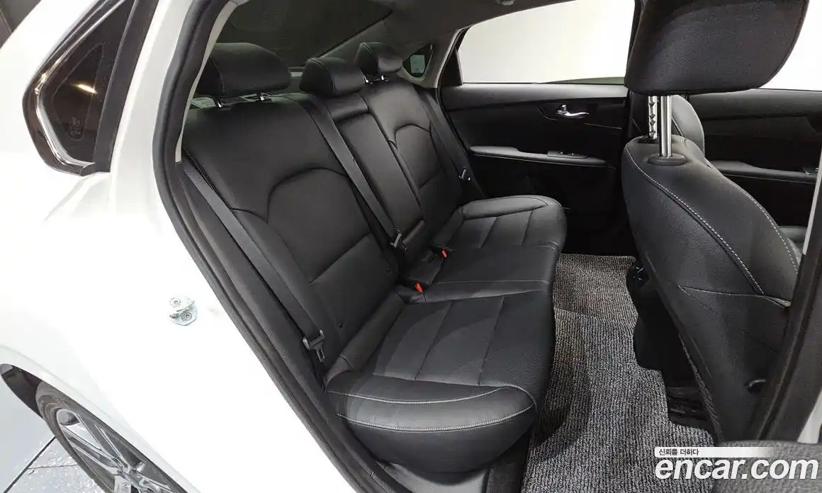 Kia K3 2019 1.6 автомат (гидро), фото 11