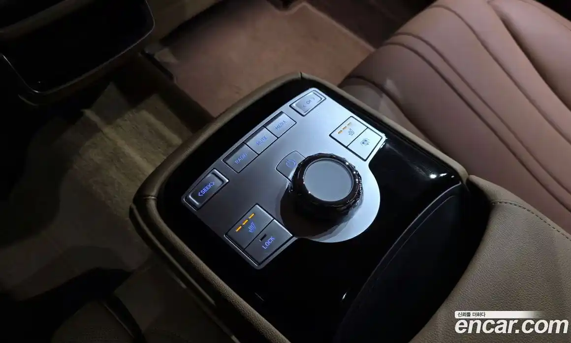 Genesis G80 2024 2.5 автомат (гидро), фото 19