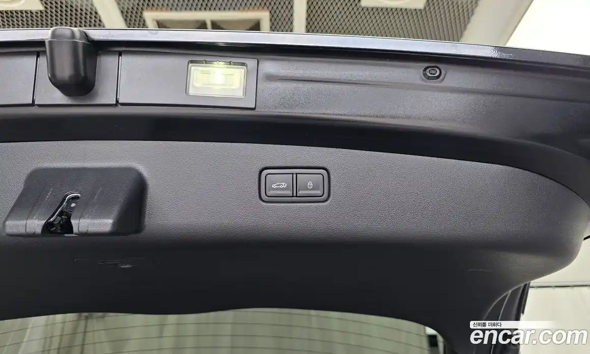 Genesis GV70 2022 2.5 автомат (гидро), фото 30