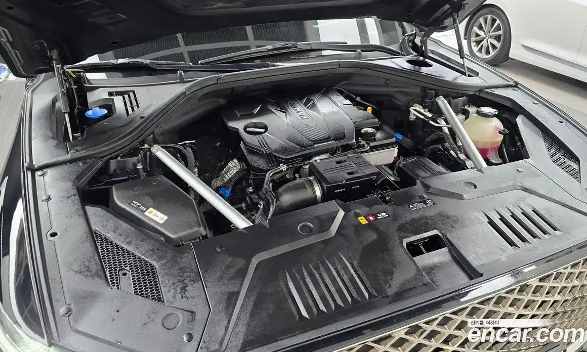 Genesis GV70 2022 2.5 автомат (гидро), фото 6