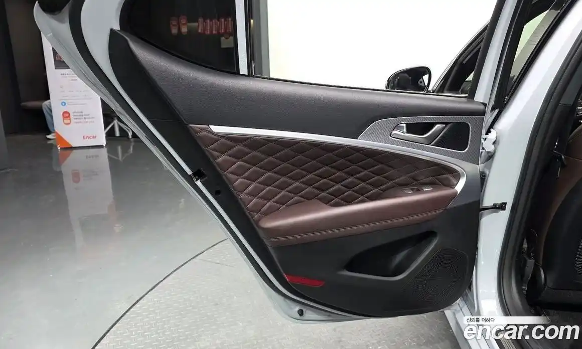 Genesis G70 2021 3.3 автомат (гидро), фото 15