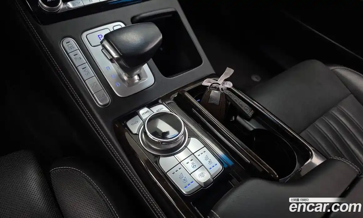 Genesis G90 2018 3.8 автомат (гидро), фото 12