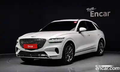 Genesis GV70, 2022, 76 825 км
