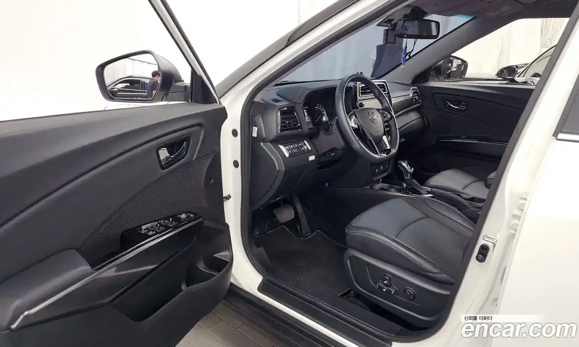 SsangYong TIBOLI 2022 1.5 автомат (гидро), фото 13