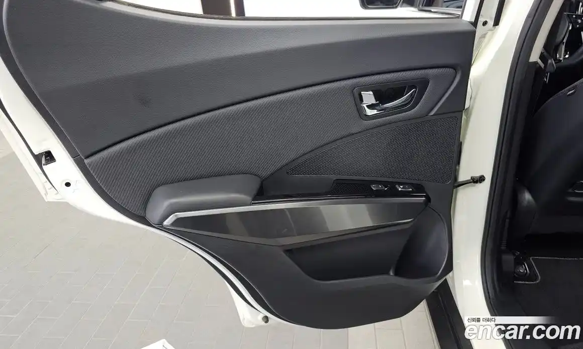 SsangYong TIBOLI 2022 1.5 автомат (гидро), фото 15