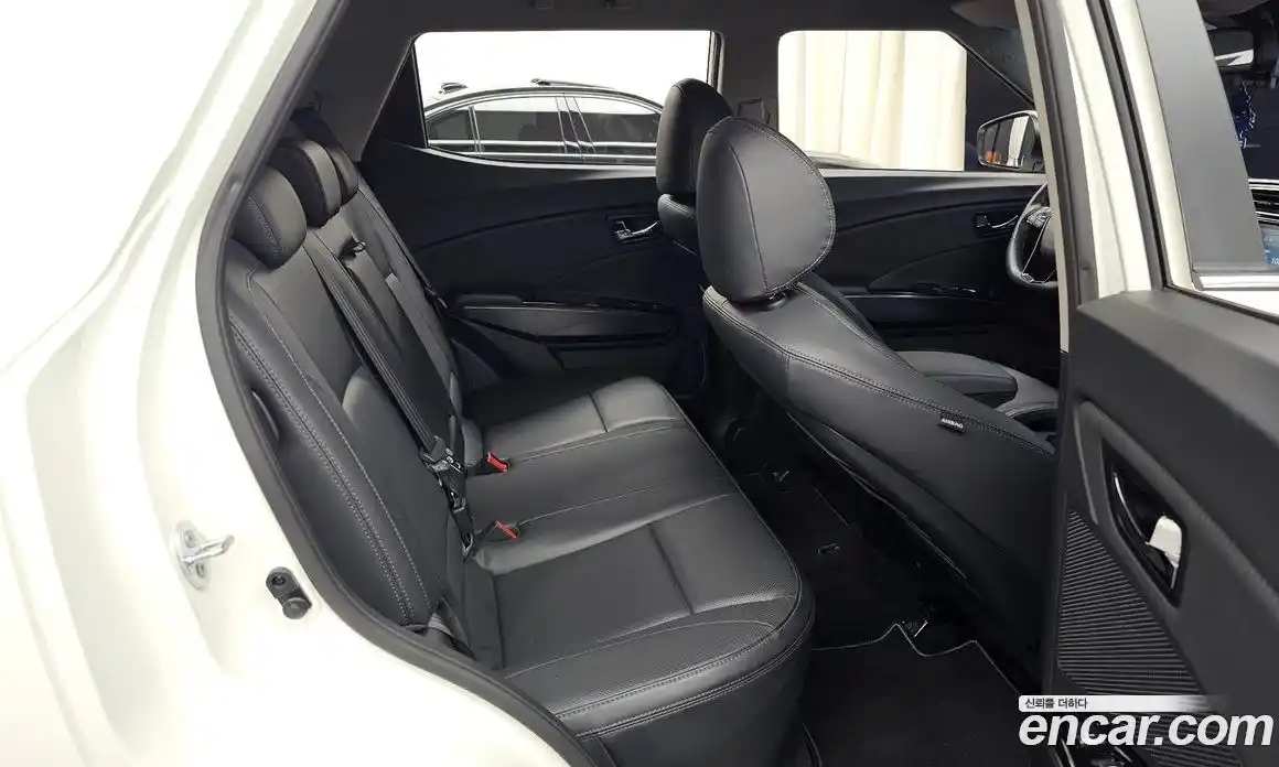 SsangYong TIBOLI 2022 1.5 автомат (гидро), фото 18