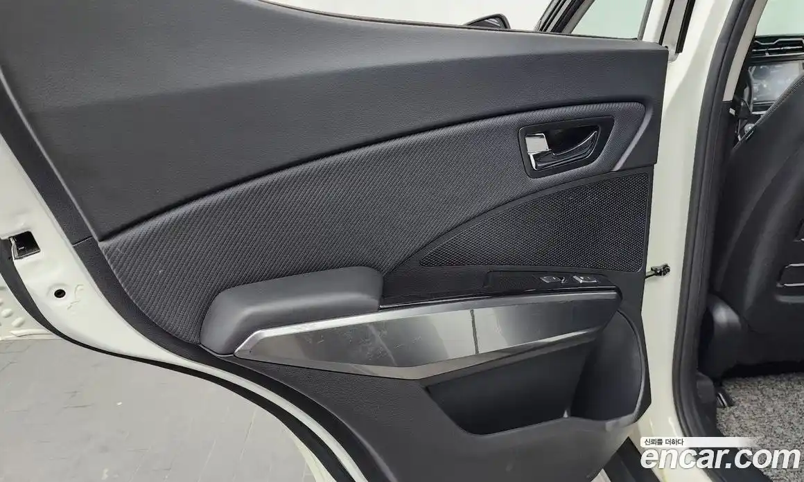 SsangYong TIBOLI 2022 1.5 автомат (гидро), фото 15