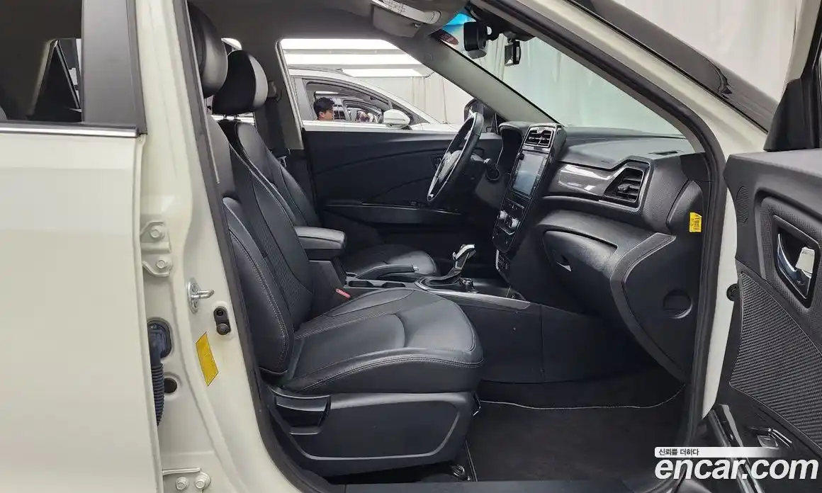 SsangYong TIBOLI 2022 1.5 автомат (гидро), фото 17