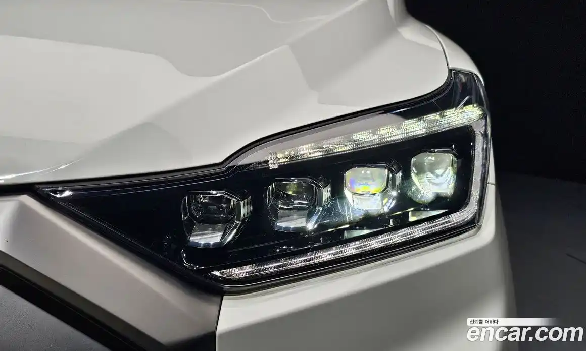 SsangYong Rexton 2023 2.2 автомат (гидро), фото 8