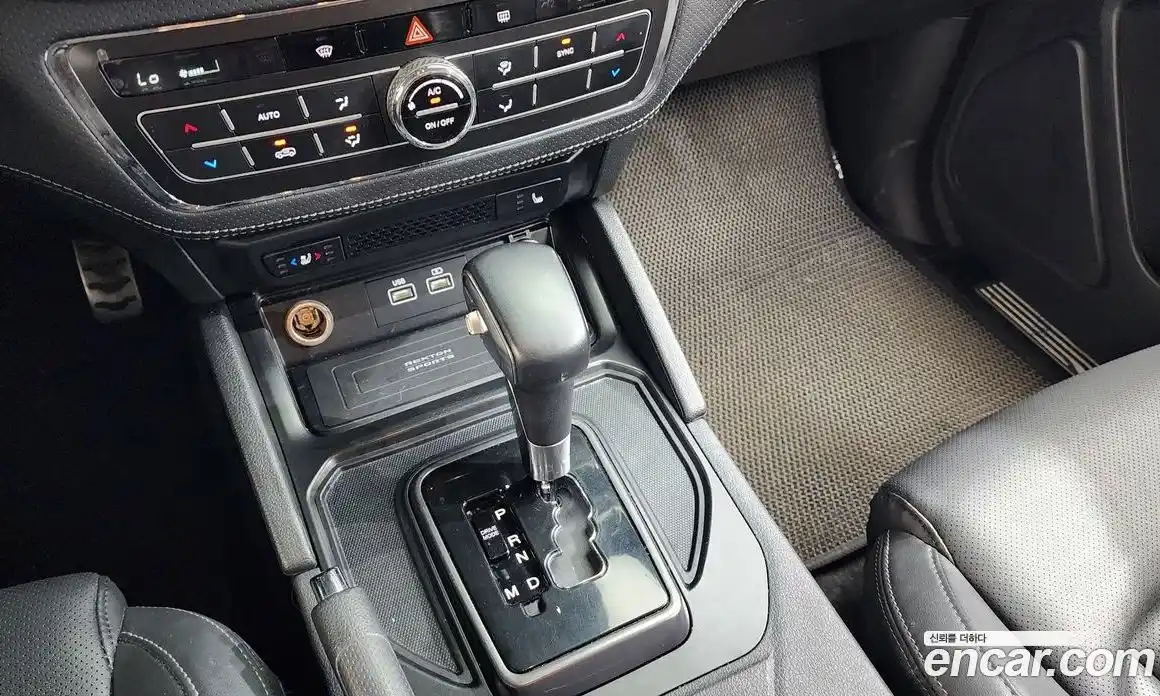 SsangYong Rexton 2022 2.2 автомат (гидро), фото 12