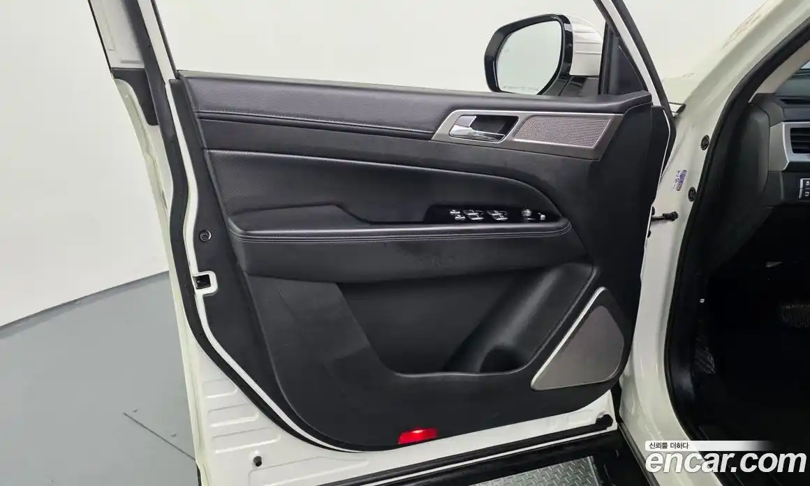 SsangYong Rexton 2018 2.2 автомат (гидро), фото 14