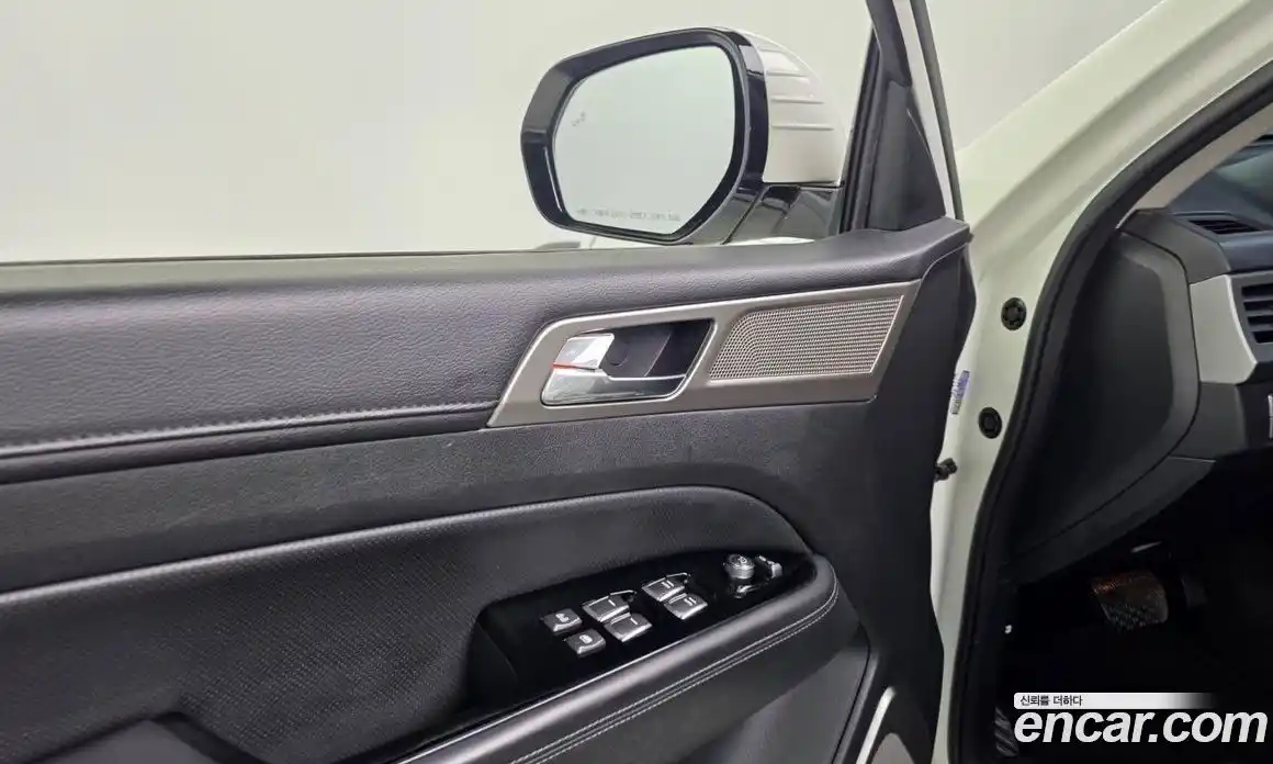 SsangYong Rexton 2018 2.2 автомат (гидро), фото 27