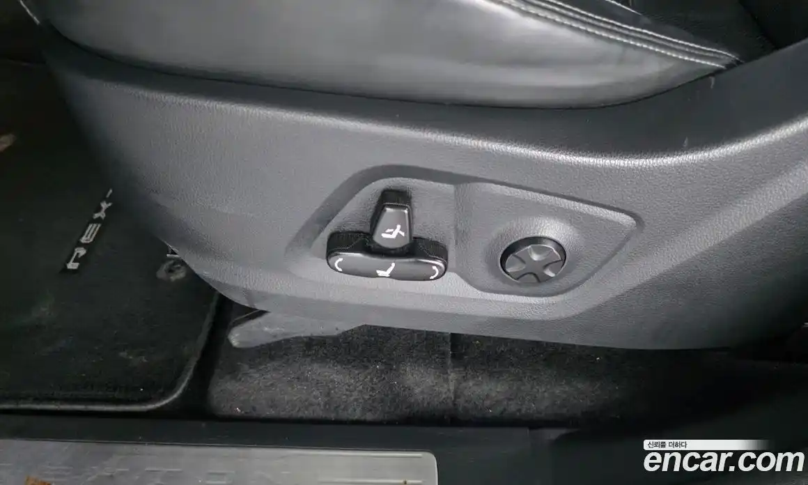 SsangYong Rexton 2018 2.2 автомат (гидро), фото 31