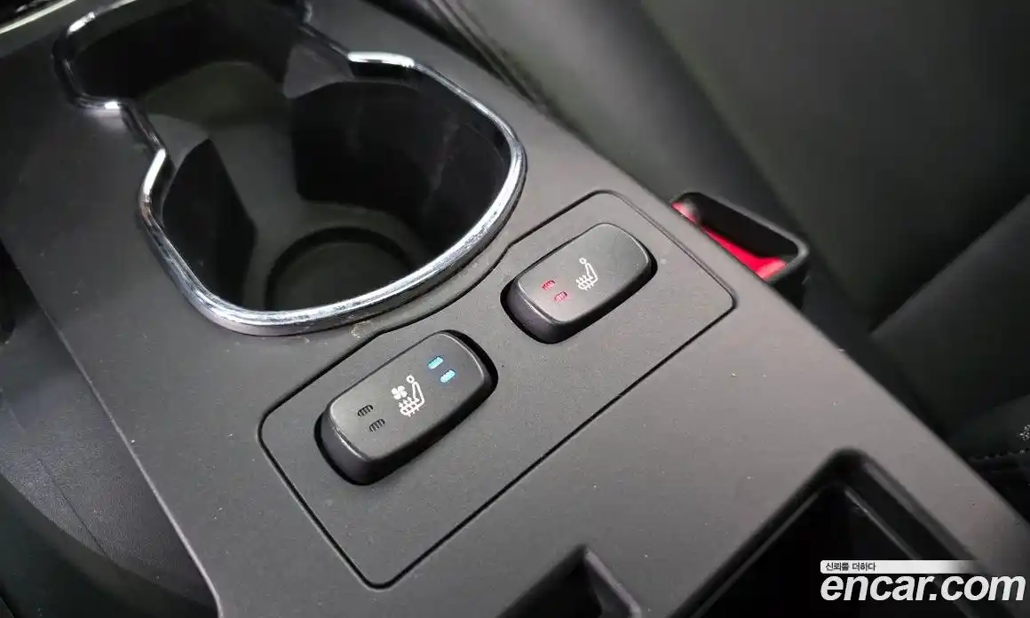 SsangYong Korando 2016 2.2 автомат (гидро), фото 24