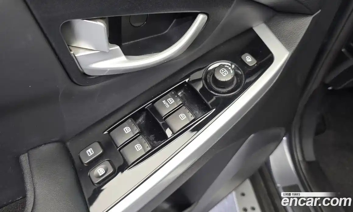 SsangYong Korando 2016 2.2 автомат (гидро), фото 29
