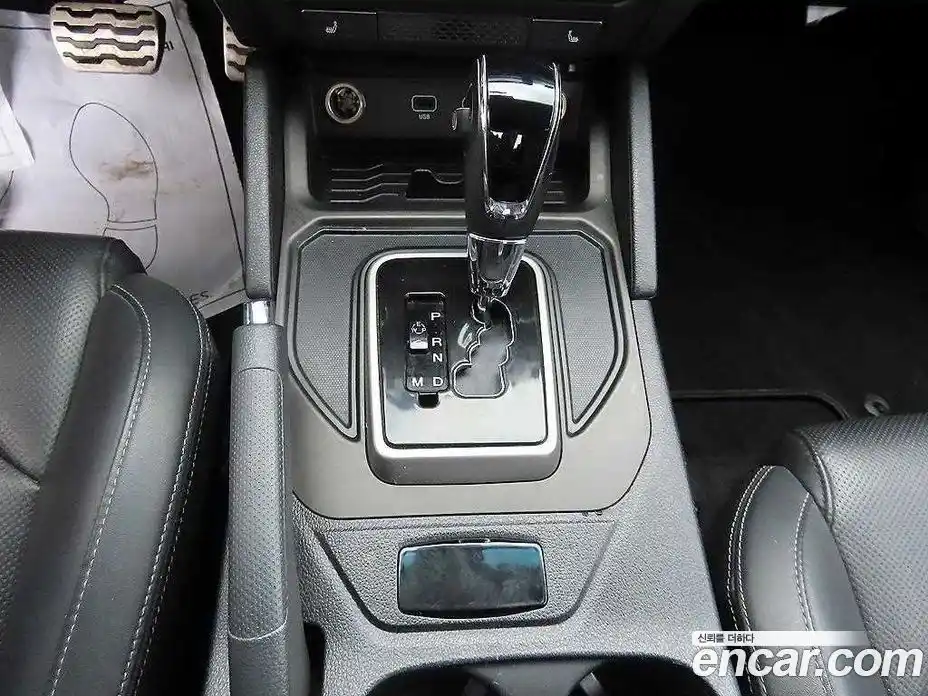 SsangYong Rexton 2018 2.2 автомат (гидро), фото 10