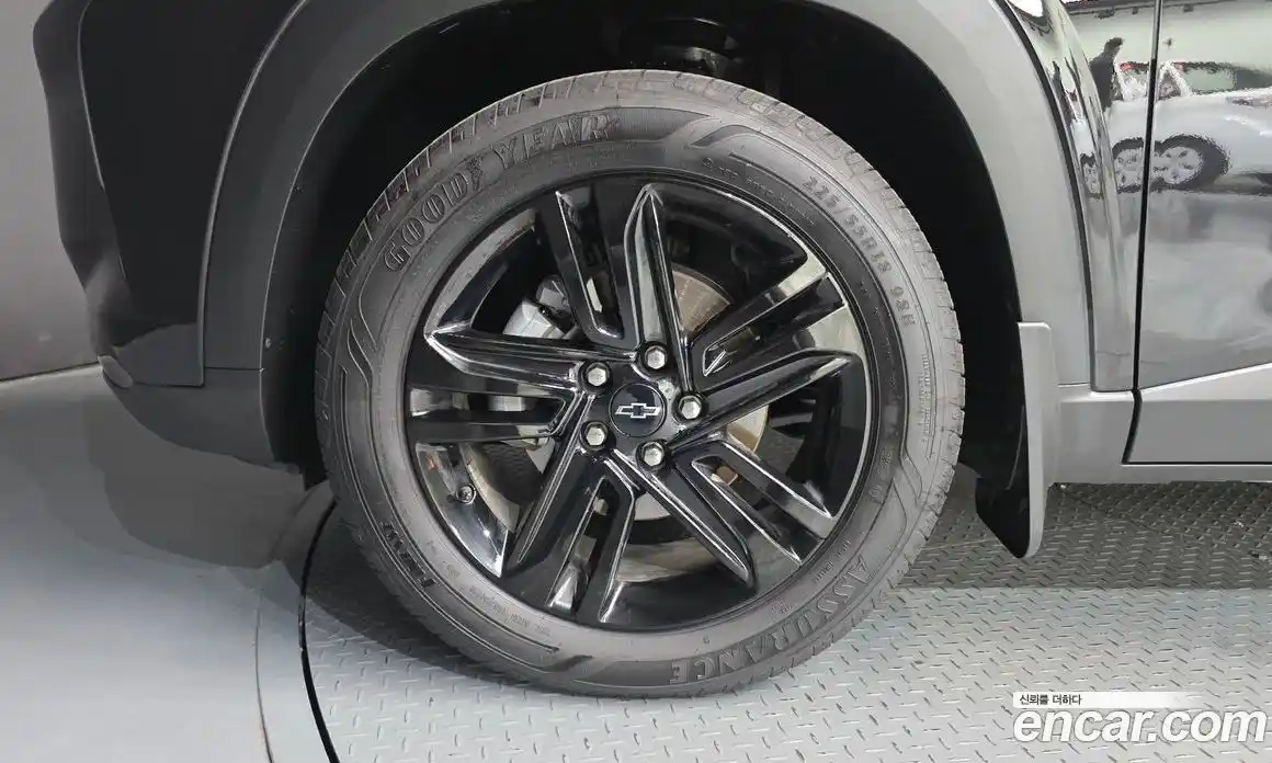 Chevrolet Trax 2024 1.2 автомат (гидро), фото 5