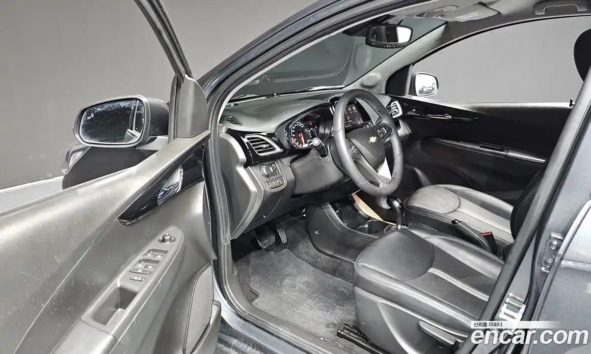 Chevrolet Spark 2021 1.0 автомат (гидро), фото 13