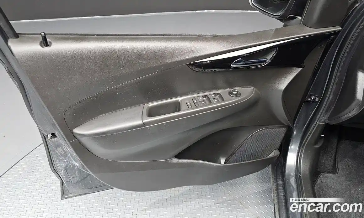 Chevrolet Spark 2021 1.0 автомат (гидро), фото 14