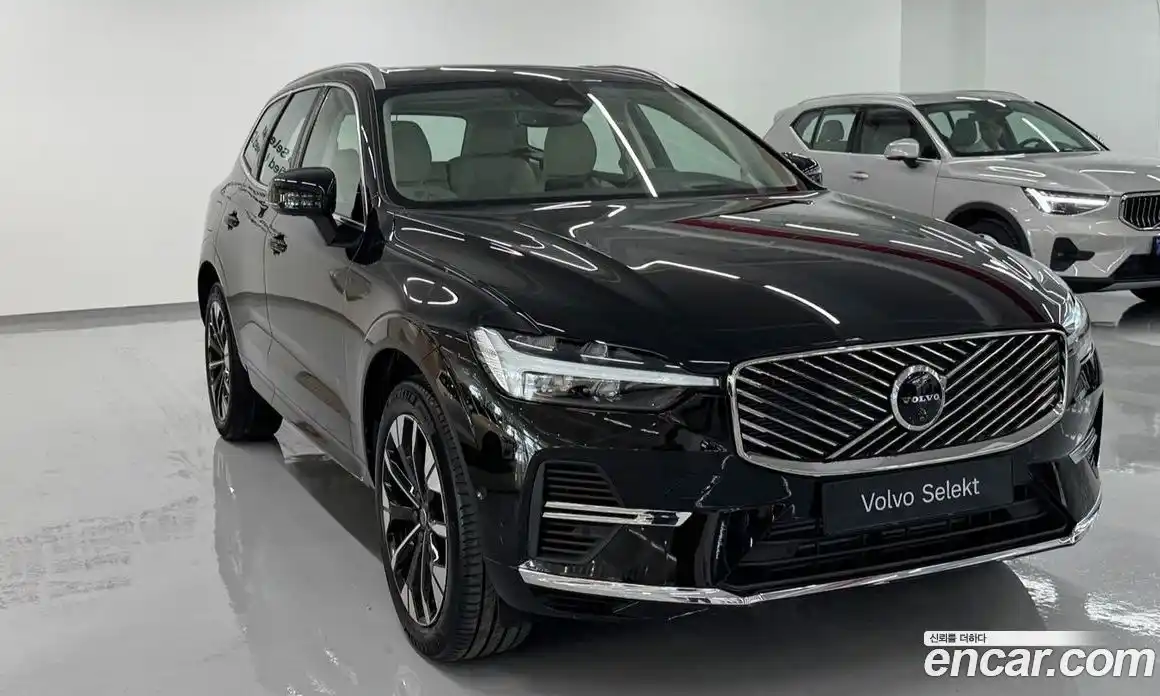 Volvo XC60 2026 2.0 автомат (гидро), фото 17