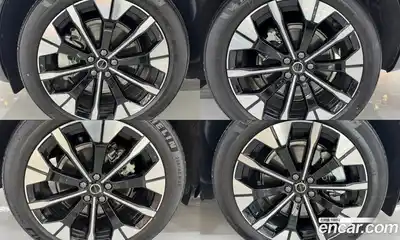 Volvo XC60 2026 2.0 автомат (гидро), миниатюра 5