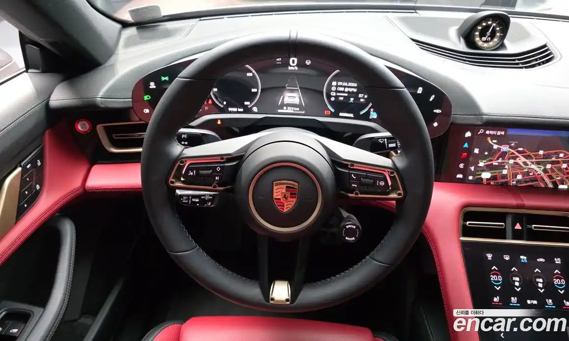 Porsche Taycan 2024 0.1 автомат (гидро), фото 19