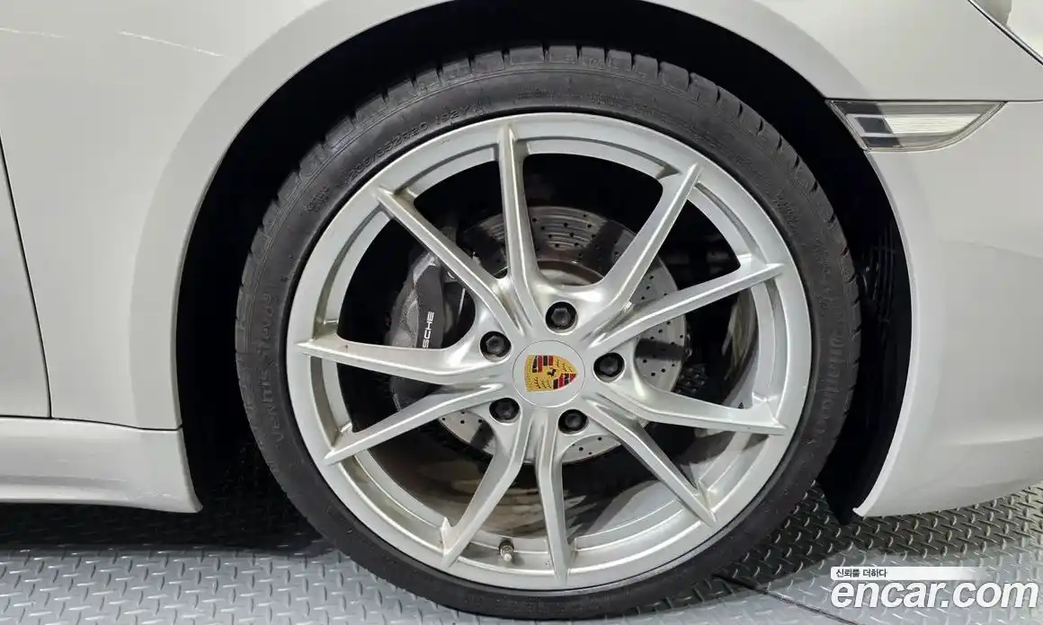 Porsche 718 2019 2.0 автомат (гидро), фото 5