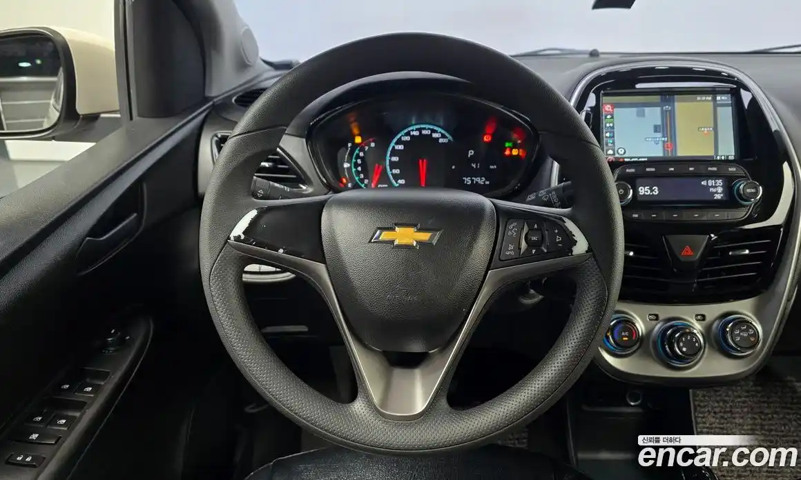 Chevrolet Spark 2016 1.0 автомат (гидро), фото 13