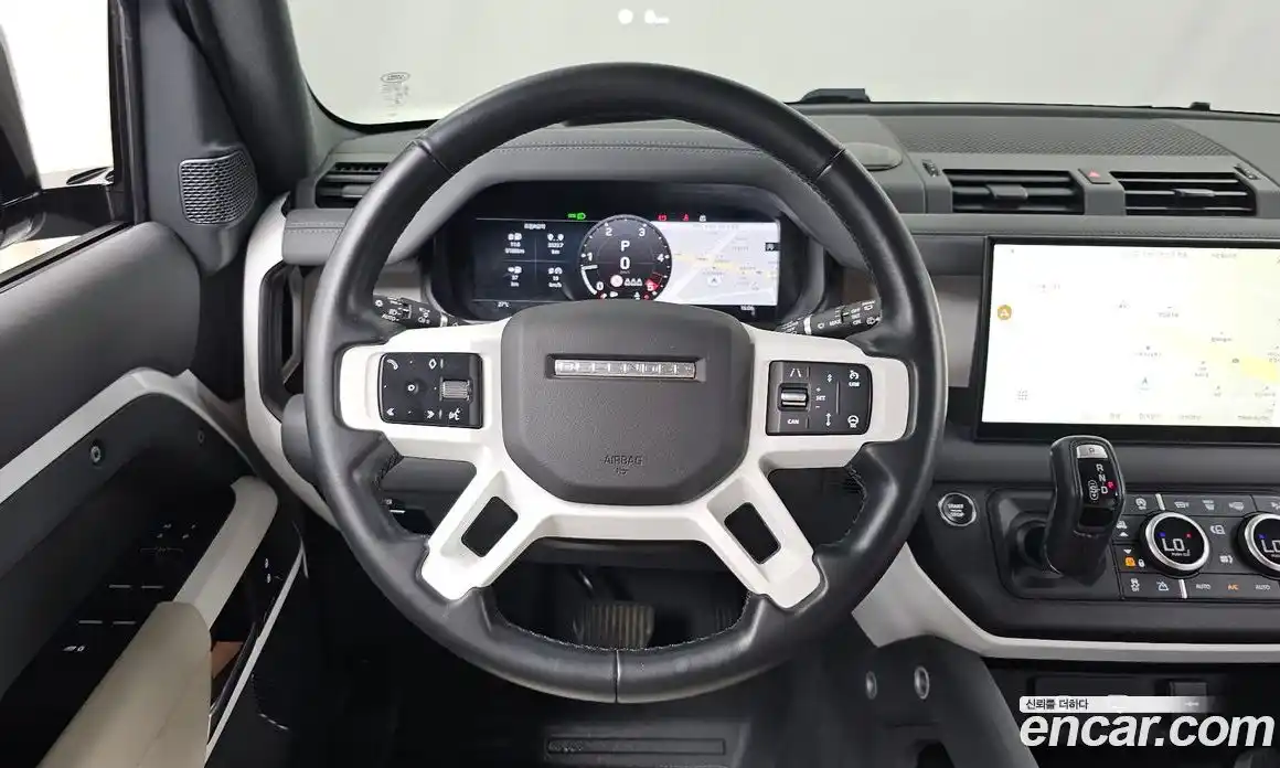 Land Rover Defender 2023 3.0 автомат (гидро), фото 19