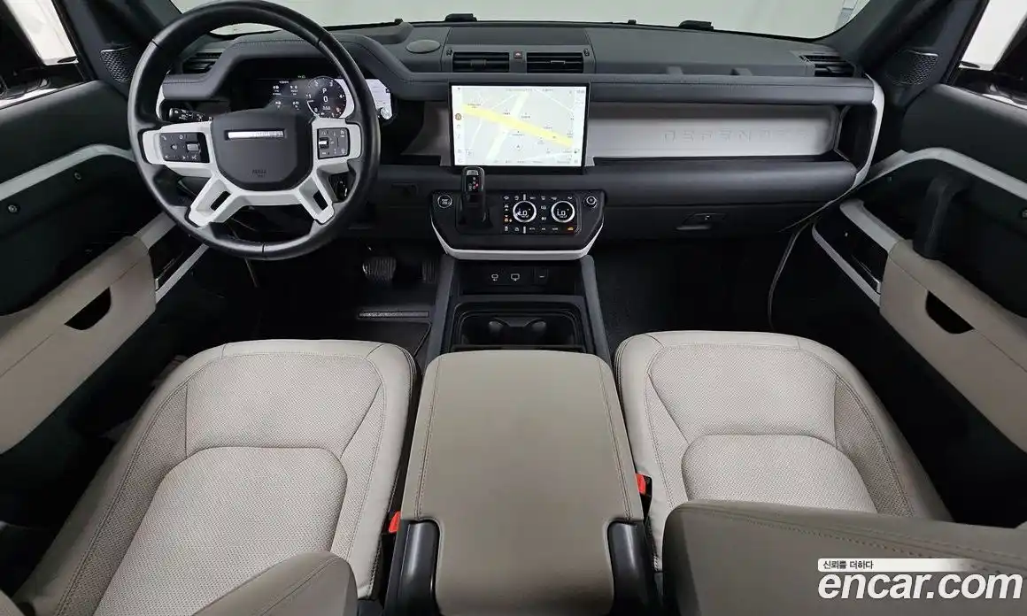 Land Rover Defender 2023 3.0 автомат (гидро), фото 10