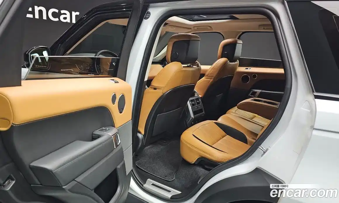 Land Rover Range Rover Sport 2019 3.0 автомат (гидро), фото 12