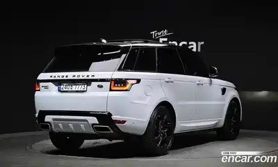Land Rover Range Rover Sport 2019 3.0 автомат (гидро), миниатюра 2
