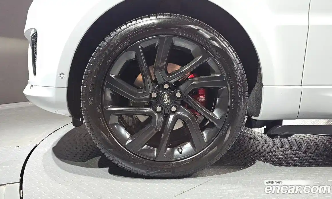 Land Rover Range Rover Sport 2019 3.0 автомат (гидро), фото 5